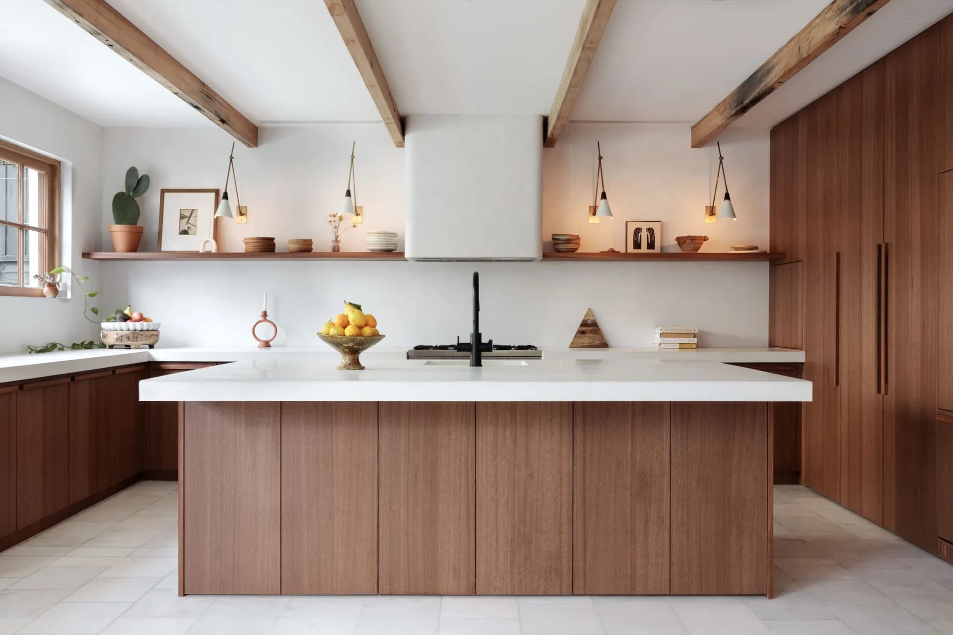 Branding Through Woodwork: The Impact of Commercial Carpentry & Office Fit-Outs